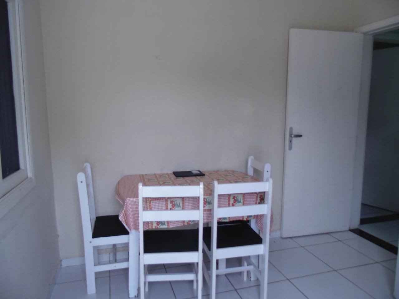 קרגואטטובה Sunny Apartamentos De 1 E 2 Dormitorios Na Martin De Sa Proximo A Praia מראה חיצוני תמונה